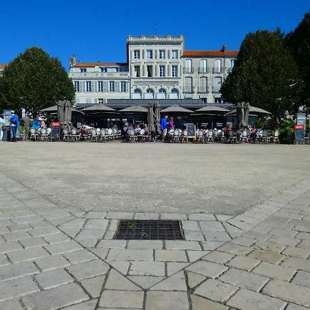 Confort - Lumineux - Centre Et Proche Commerces Rochefort (Charente-Maritime)
